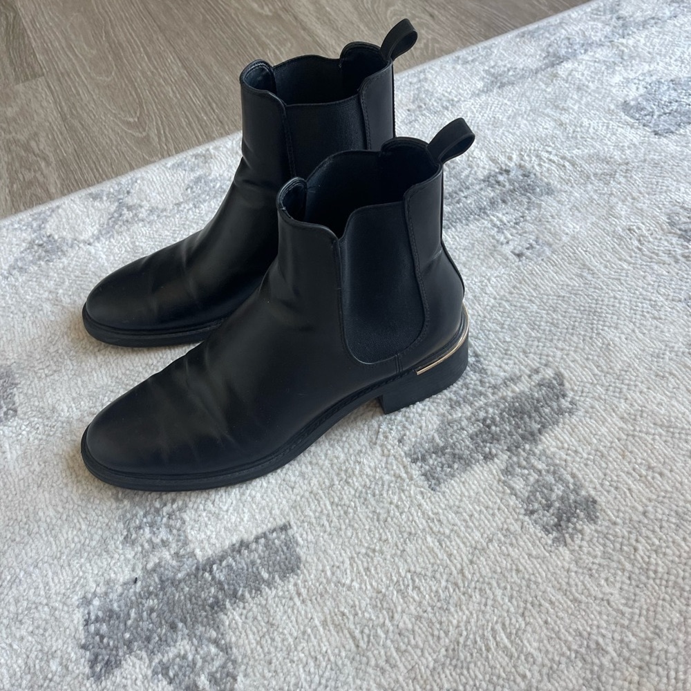 Zara Boots
